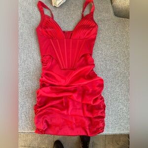 Chic Scarlet Mini Dress